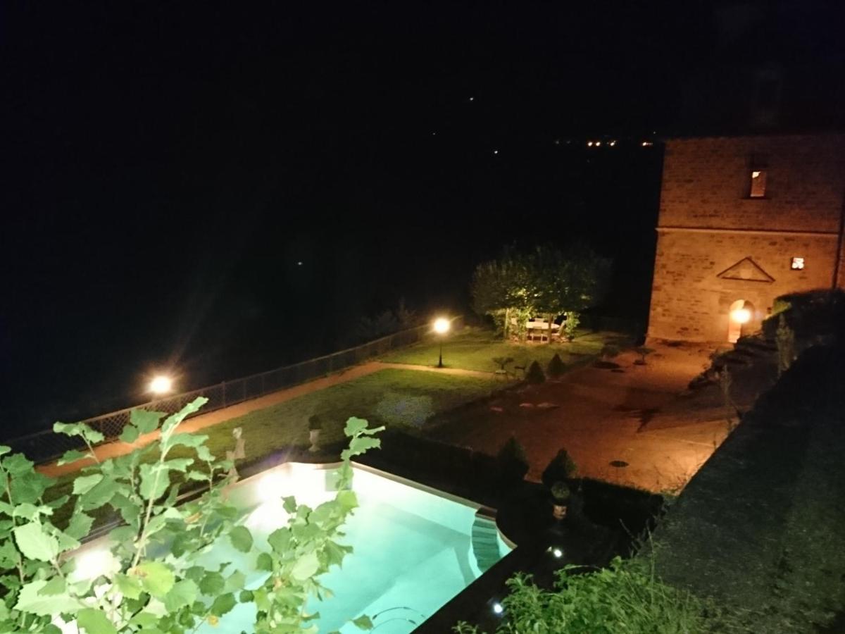 Chateau La Servayrie - Chambre D'Hotes Marcillac-Vallon Экстерьер фото